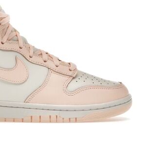 Nike Dunk High: Crimson Tint